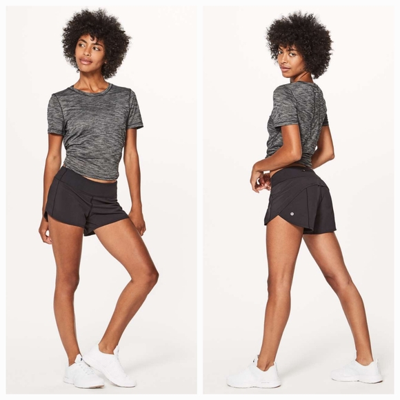 lululemon athletica Pants - lululemon athletica Women's Speed Up Low Rise 4" Lined Black Shorts Size 6